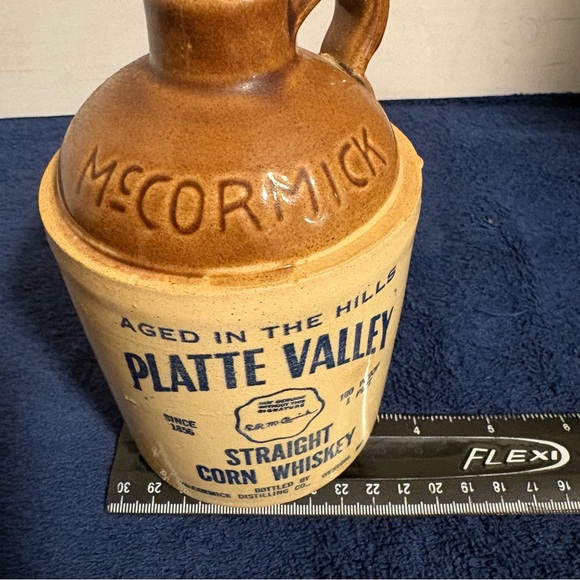 60s Platt Valley McCormick Corn Whiskey Pint Stoneware Jug Bar Rustic Decor Vase - Picture 7 of 7